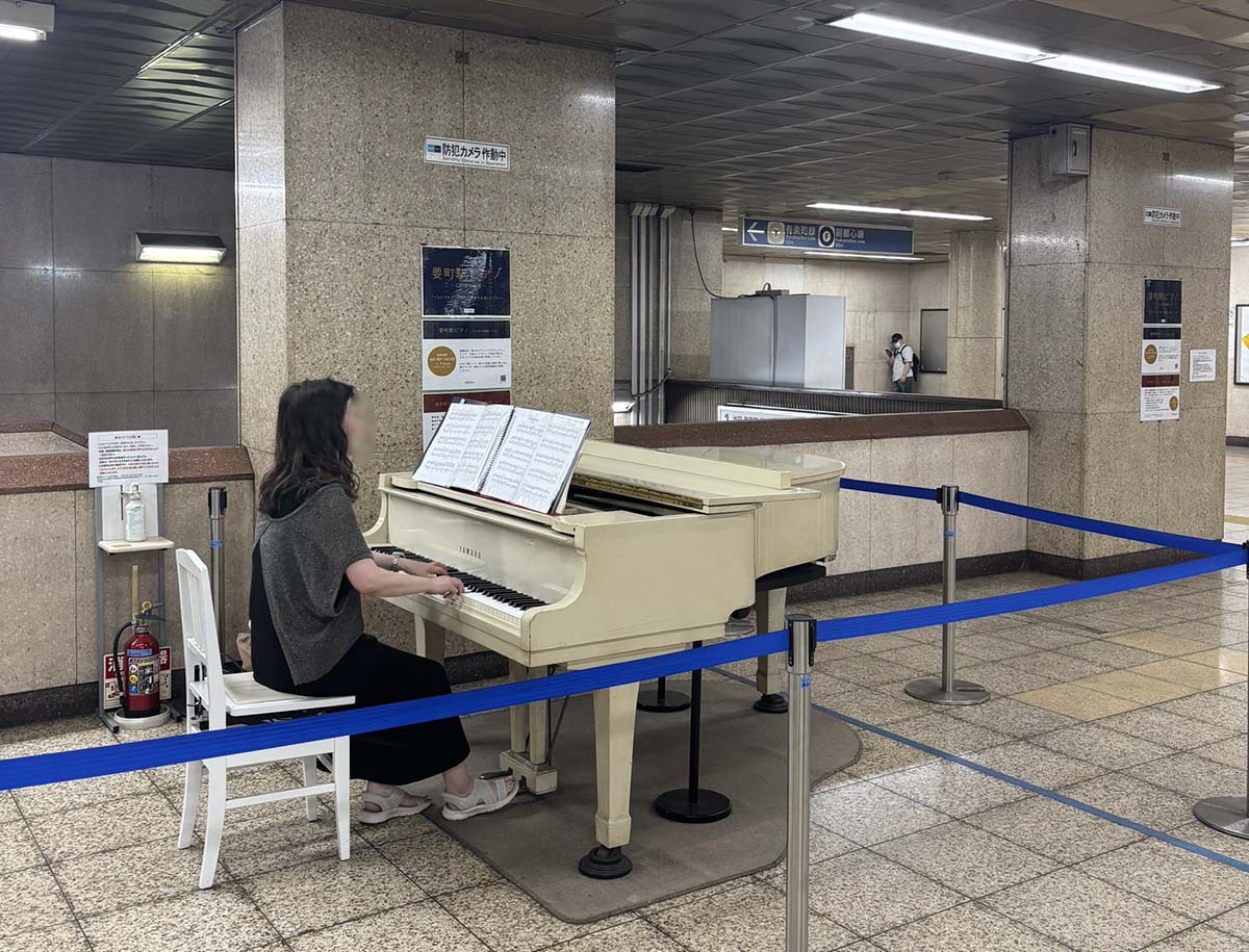 要町でストリートピアノ